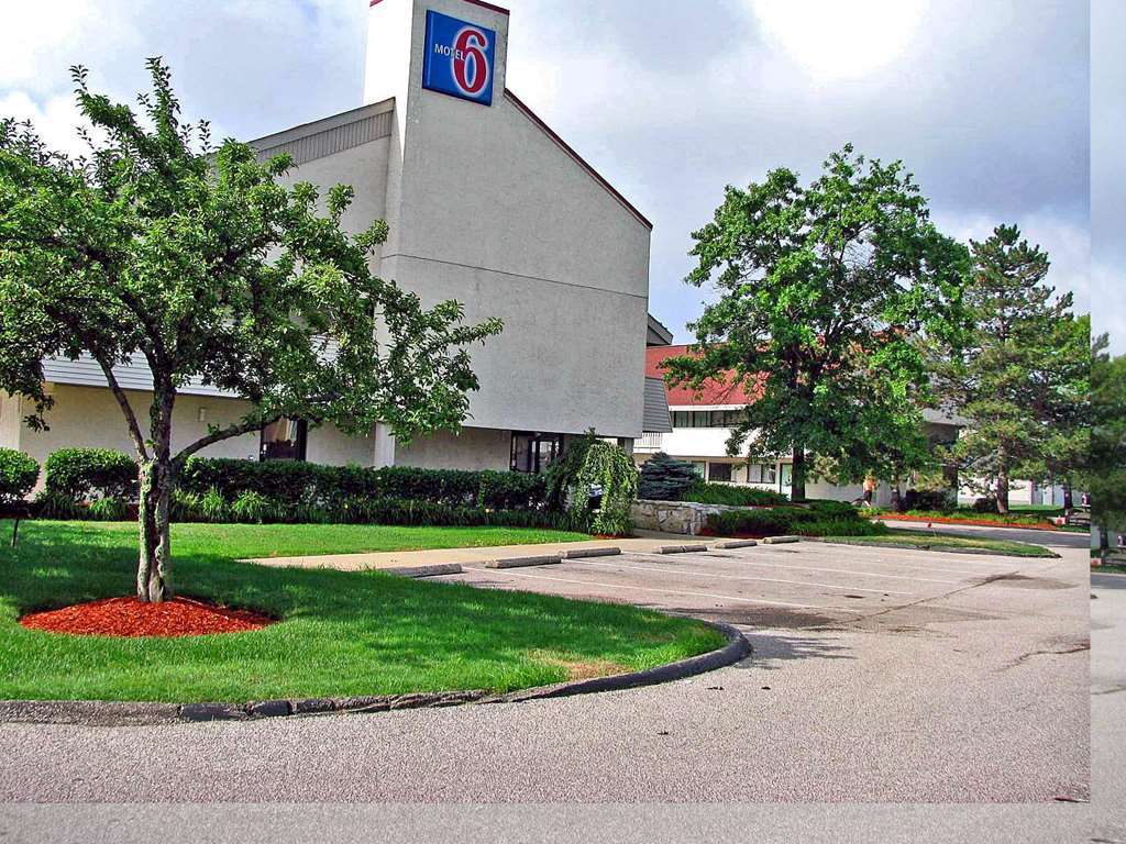 Hotel Akron Northwest - Copley وسائل الراحة الصورة